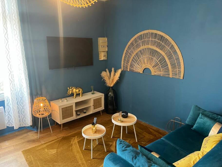 Apartament *Le Blue Rock* T2 Centre Historique De Bergerac Zewnętrze zdjęcie
